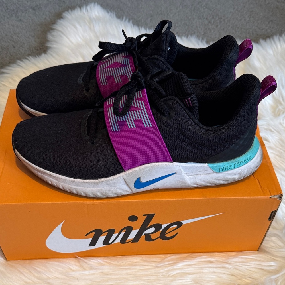 Nike Womens Renew In Season TR 9 AR4543-007 Black Running Shoes Sneaker